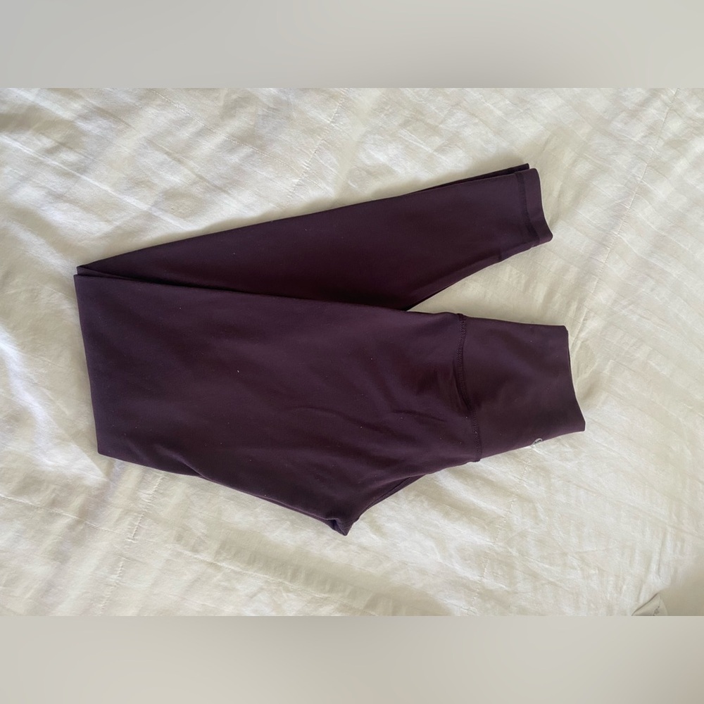Lululemon Wunder Under High-Rise Leggings – 28” – Dark Burgundy – Size 4 - Picture 5 of 6